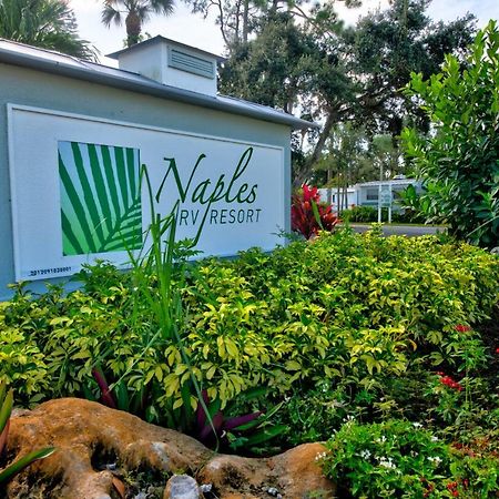 Naples Rv Resort Naples Manor Exterior foto